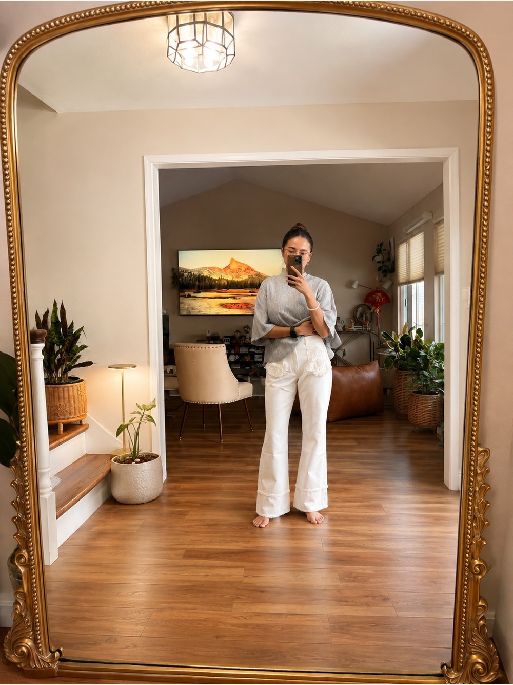 FARM Rio White Cropped Jeans with Frayed Seam Trim
